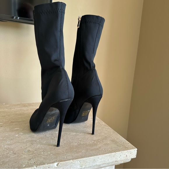 Simmi London Lycra Booties - Picture 5 of 6